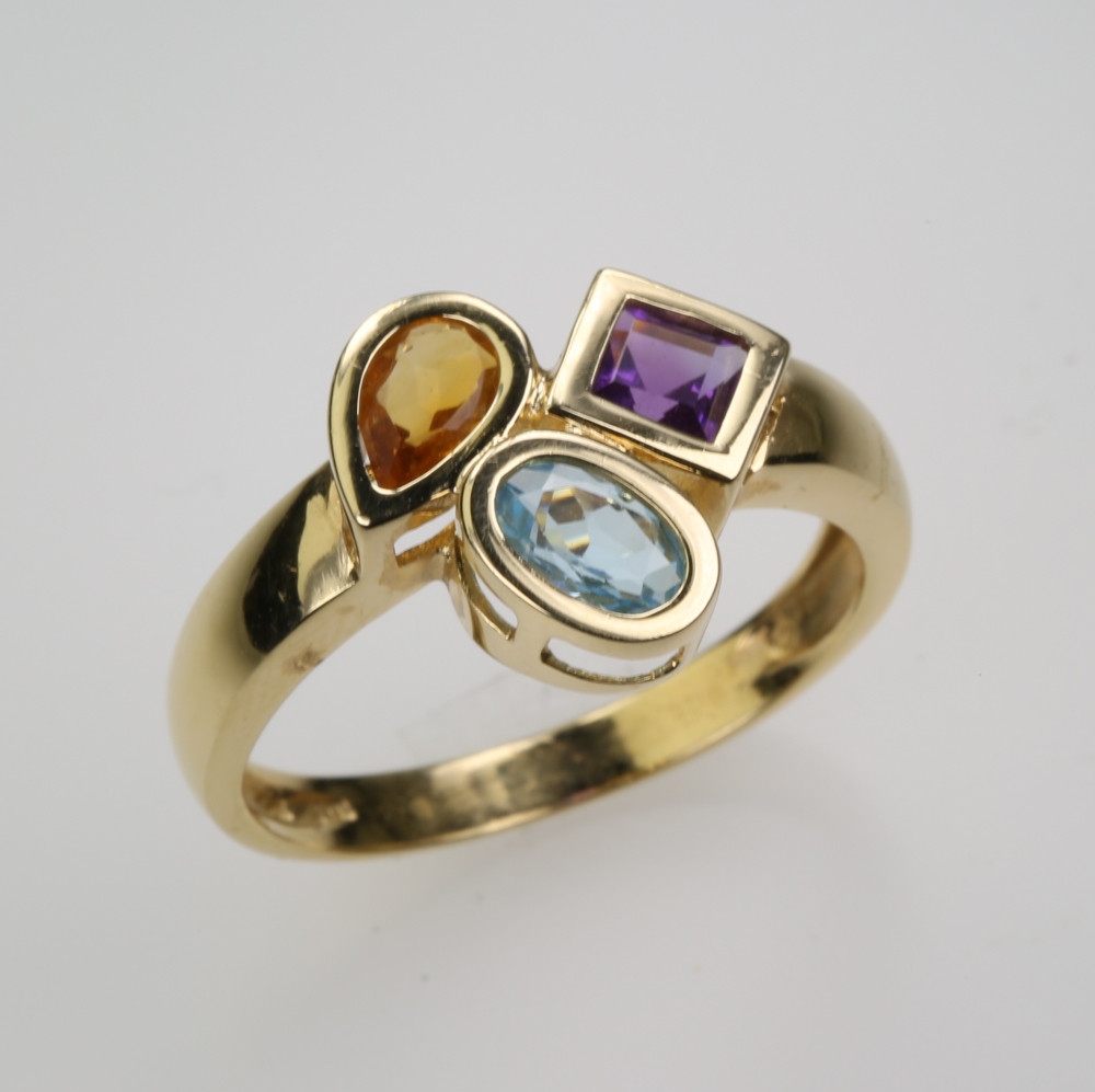 14 Karat Gold Multi-Stone Ring