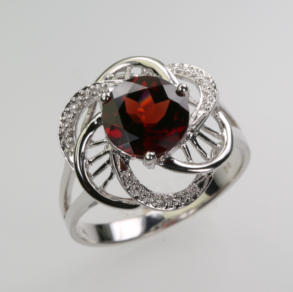 Solid 14 karat Gold Garnet Ring