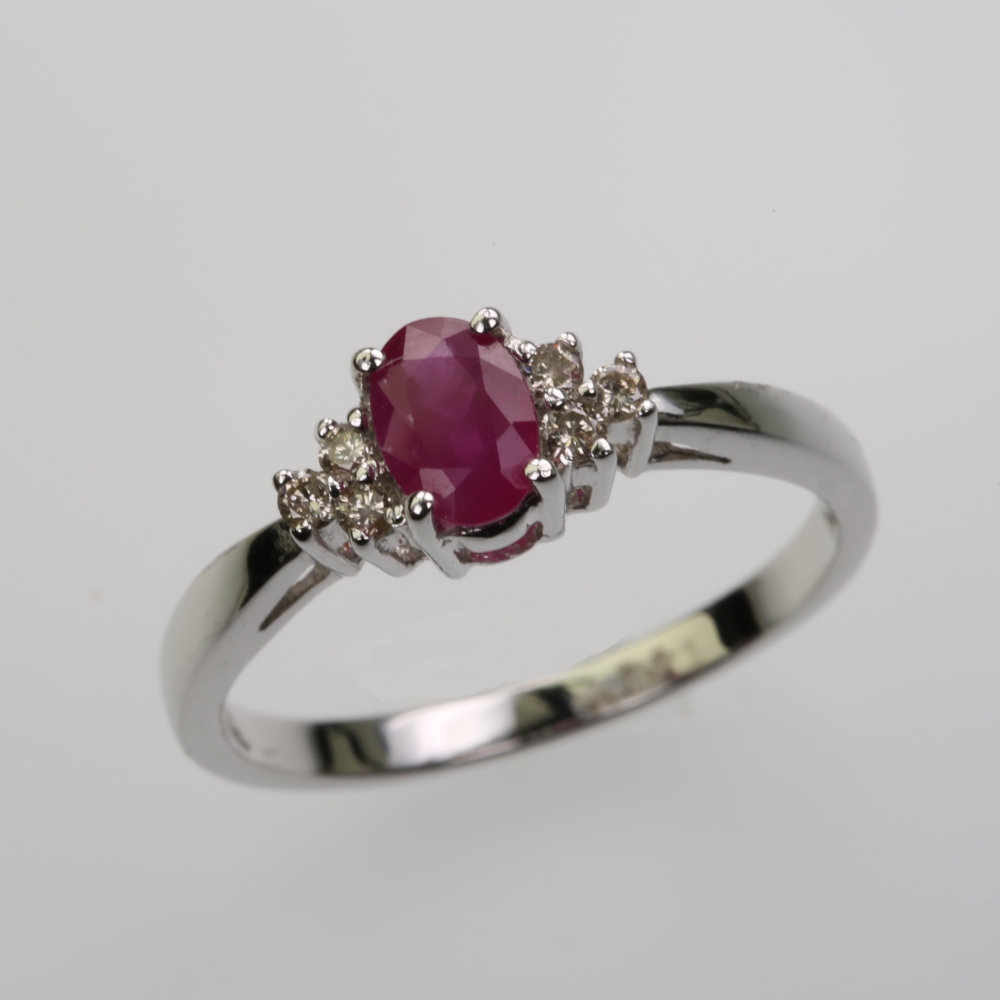 14 Karat Gold Ruby Ring