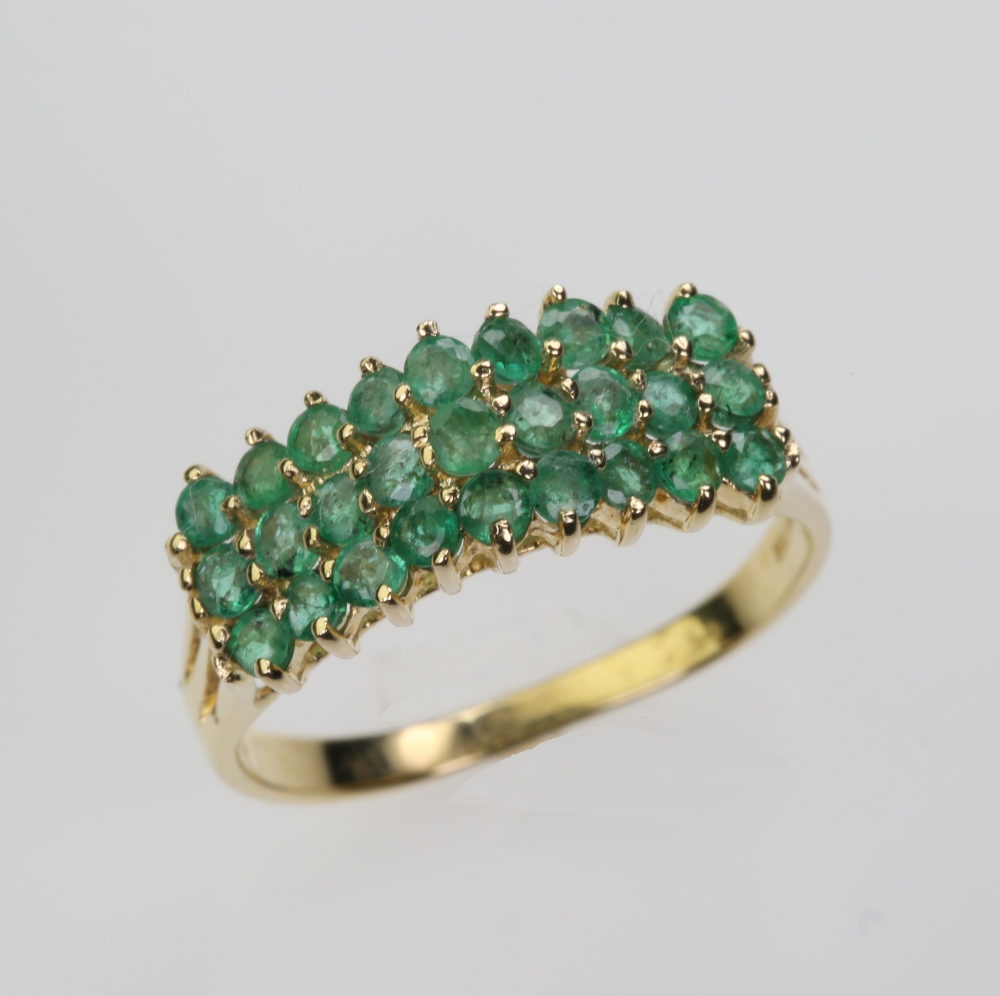 14 Karat Gold Emerald Ring