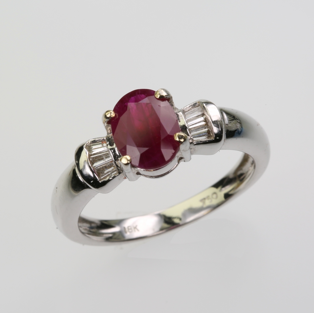 14 Karat Gold Ruby Ring