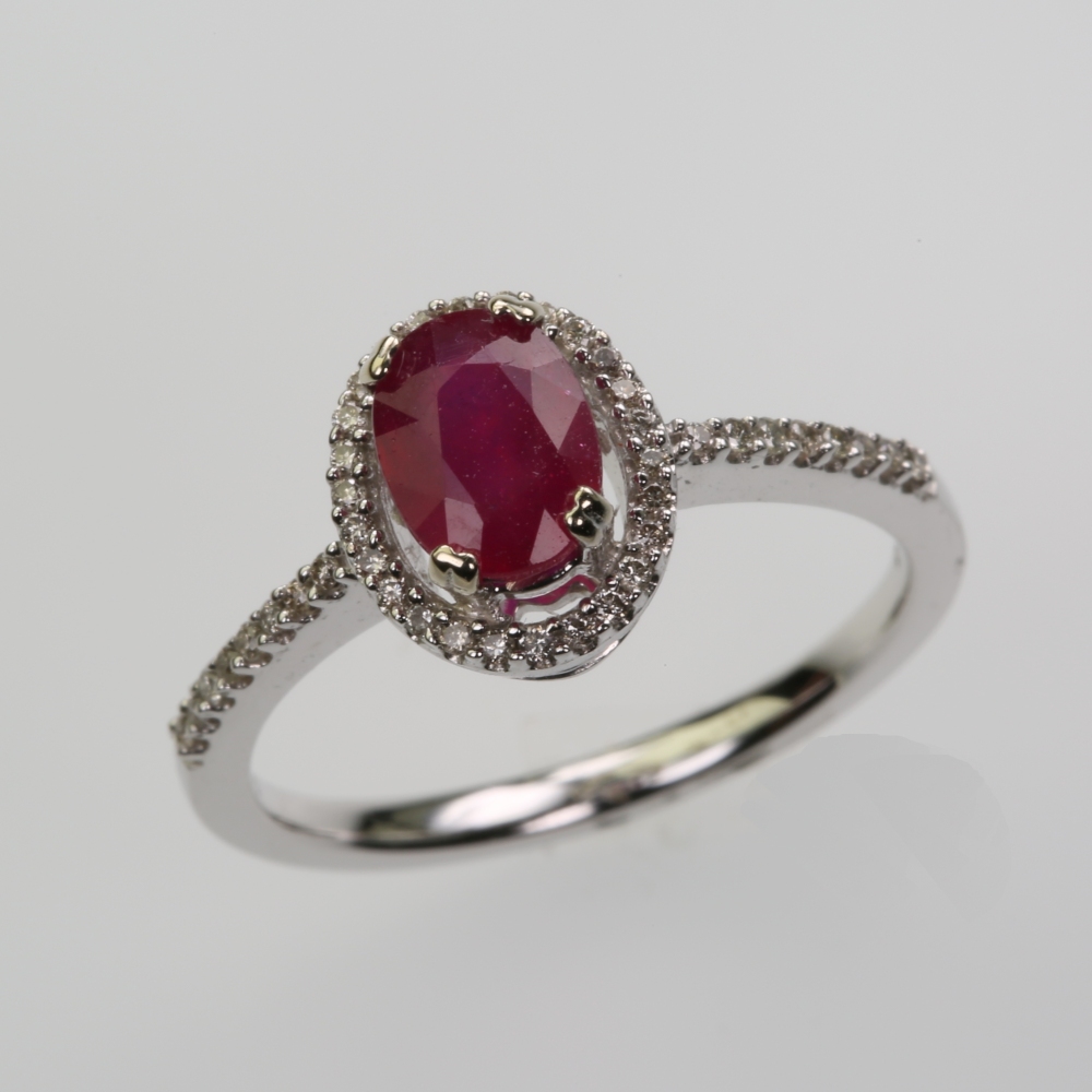 14 Karat Gold Ruby Ring