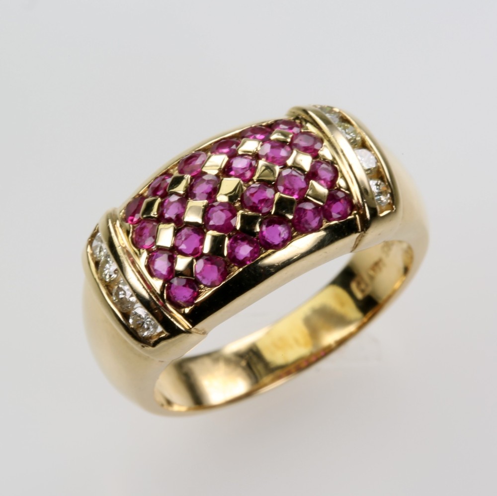 14 Karat Gold Ruby Ring