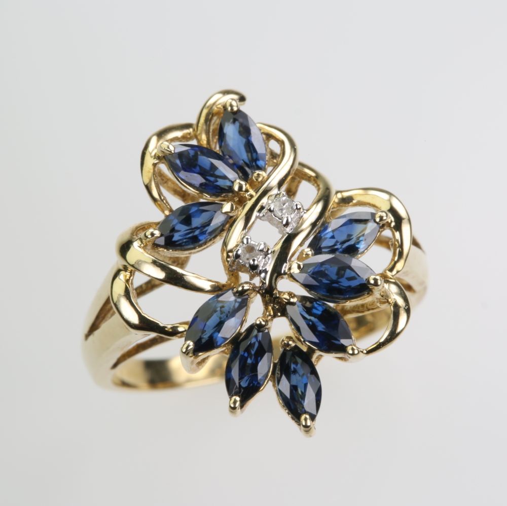14 Karat Gold Sapphire Ring