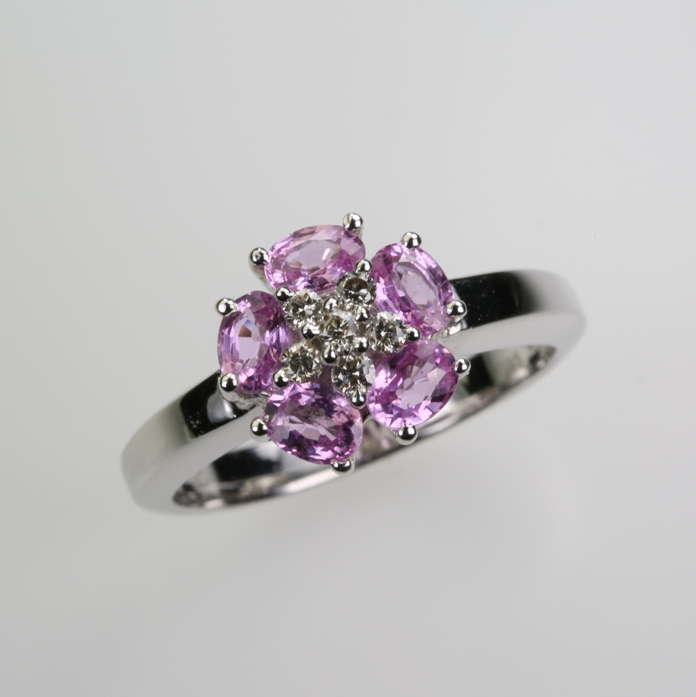 14 Karat Gold Sapphire Ring