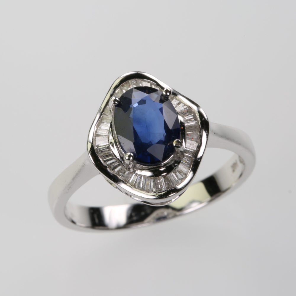 14 Karat Gold Sapphire Ring