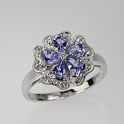 14 Karat Gold Tanzanite Ring