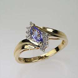 14 Karat Gold Tanzanite Ring