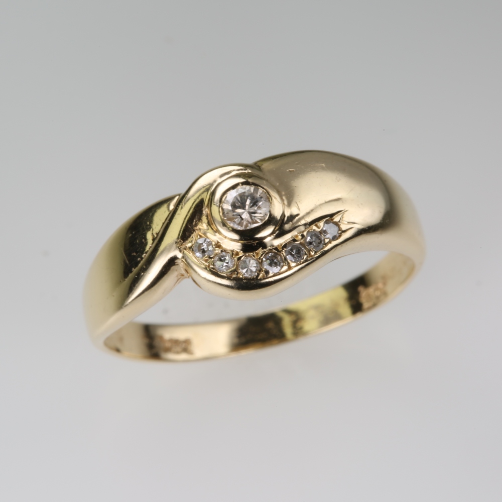 14 Karat Gold Diamond Ring