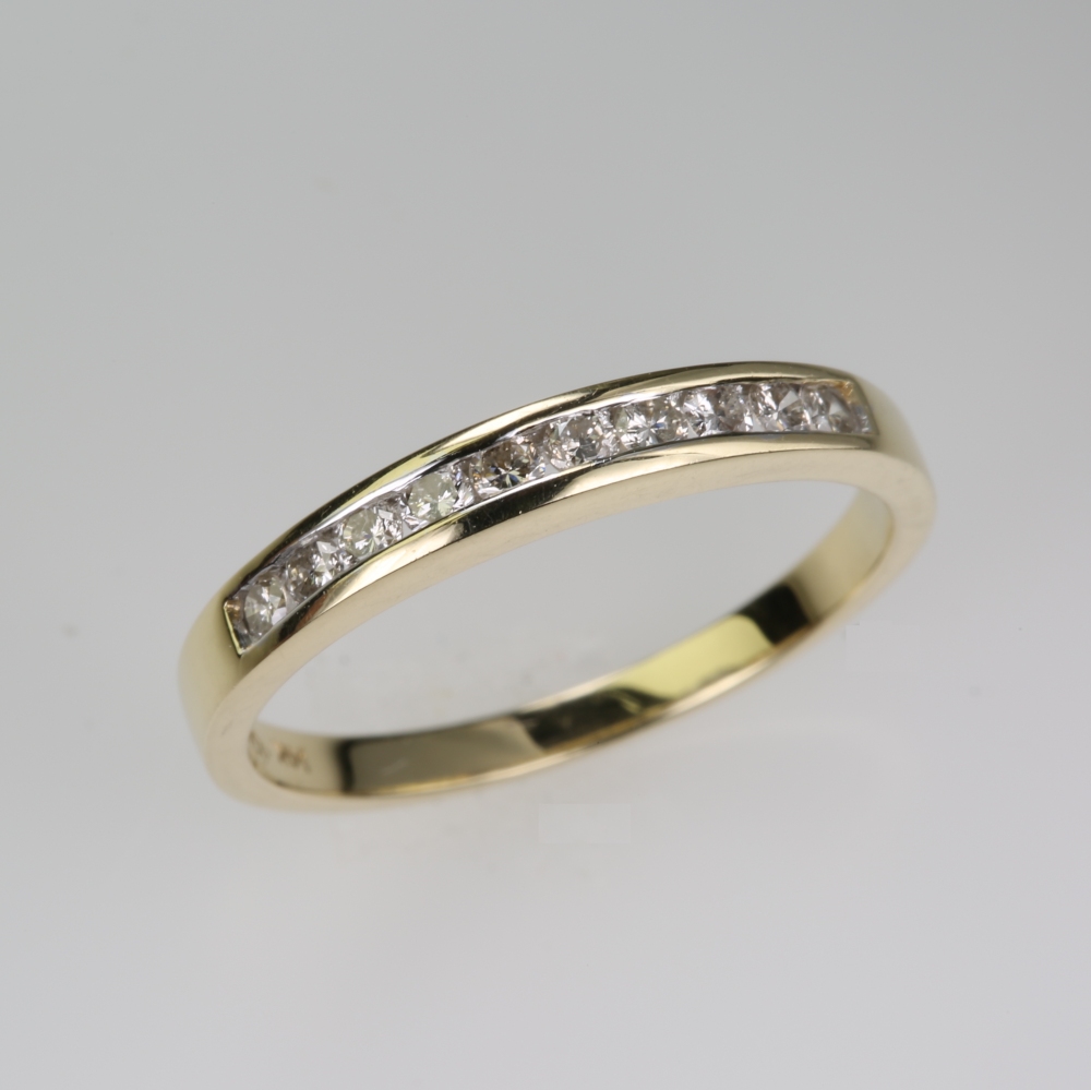 14 Karat Gold Diamond Ring