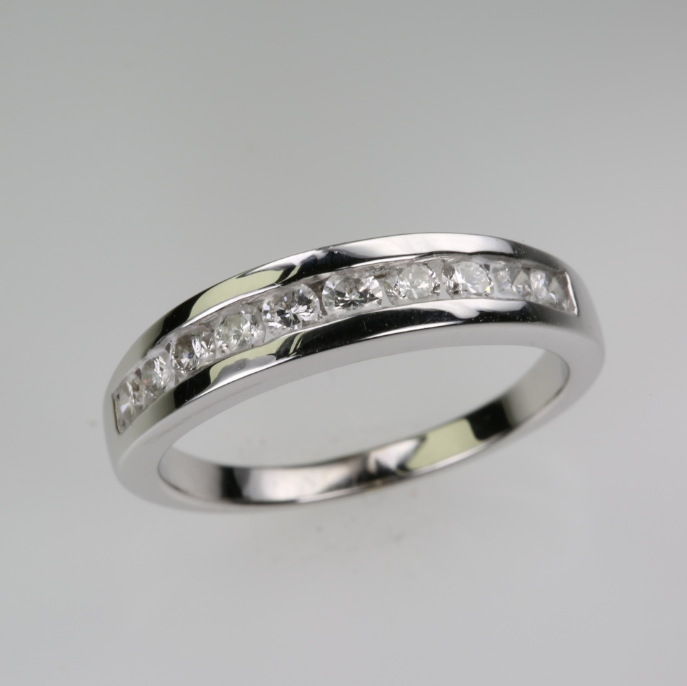 14 Karat Gold Diamond Ring