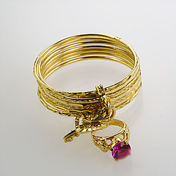 Solid 18 Karat Singapore Yellow Gold Ring