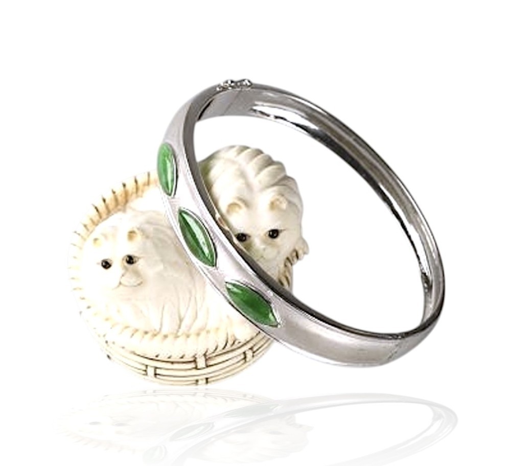 14K White Gold Imperial Green Jade Marquise Bangle Bracelet