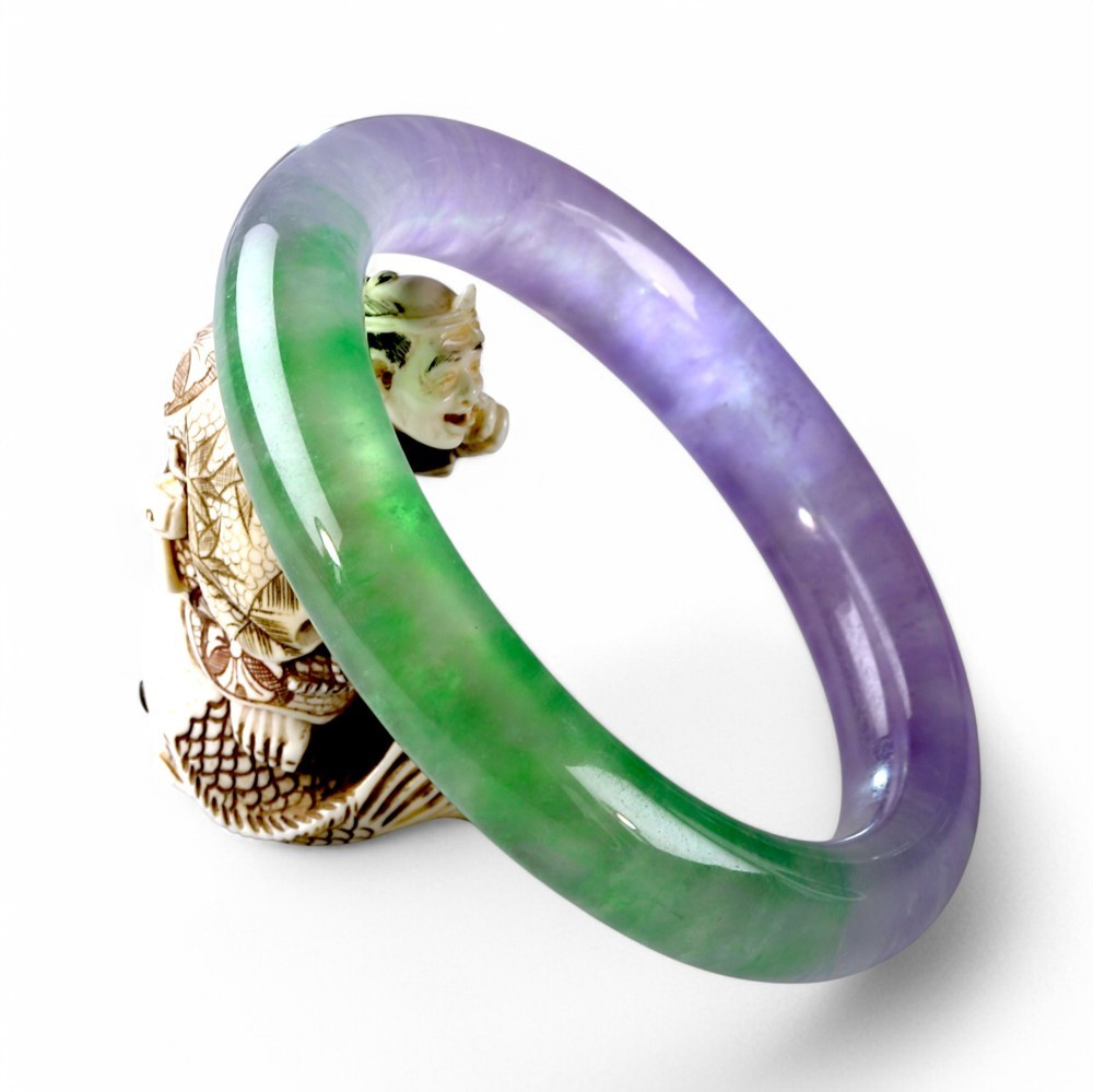 Solid Multi-Color Imperial Jade Bangle, 60mm Inner Diameter