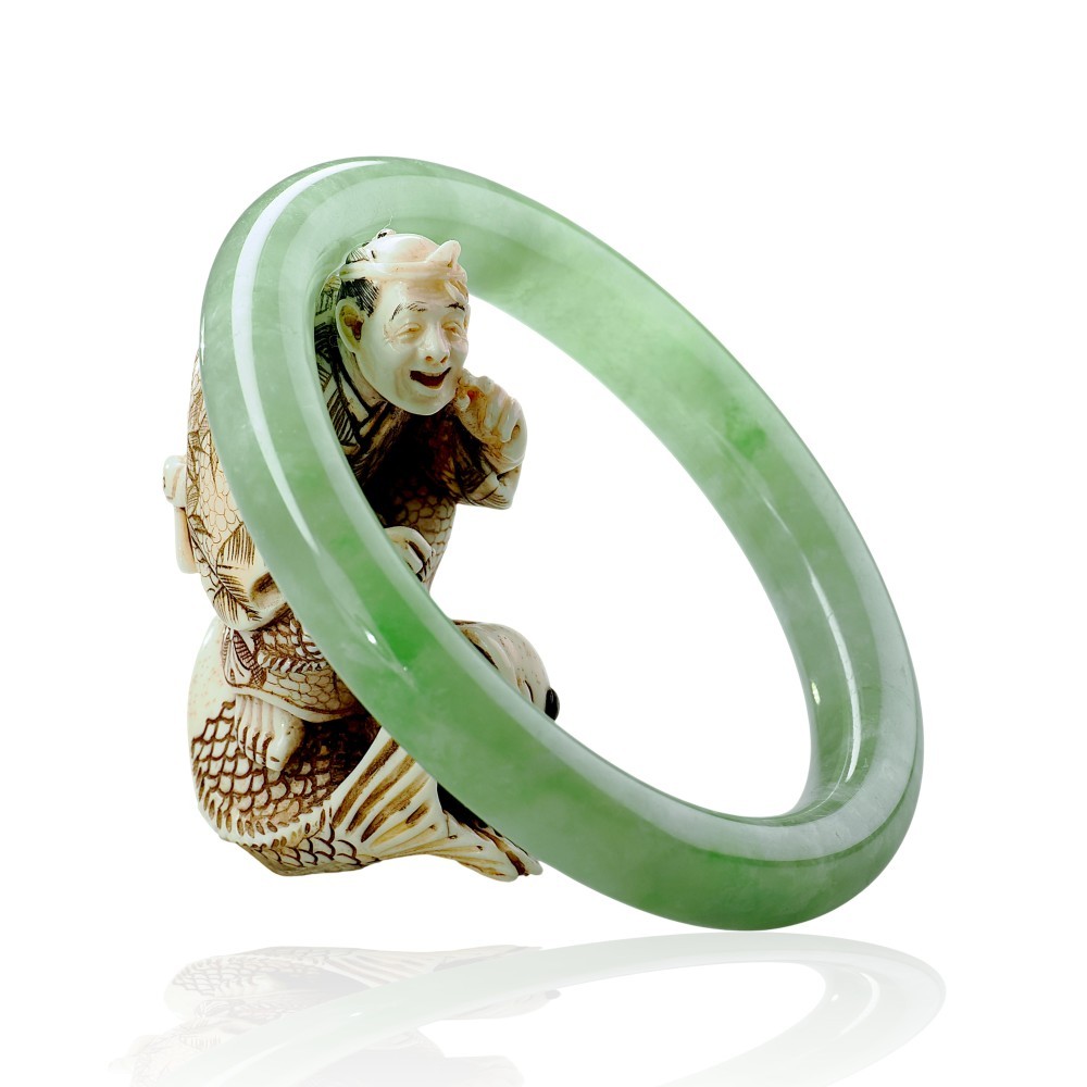 Solid Green Jade Bangle $100 - $200, 57mm Inner Diameter