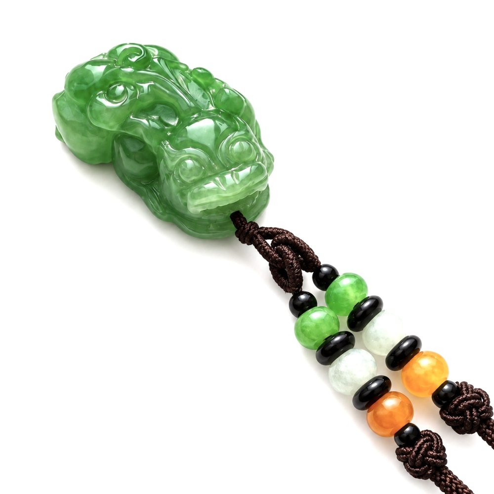 Imperial green jade pixiu pendant with polished natural jadeite