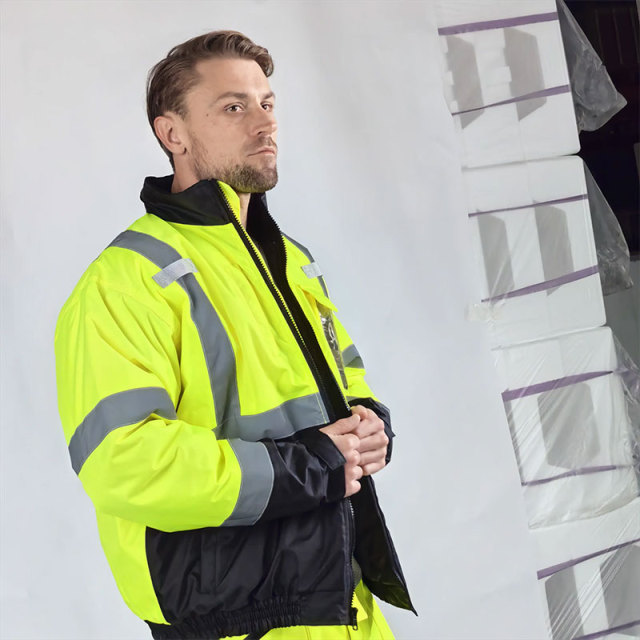 High Visibility Class Workwear Winter Waterproof Reflective Safety Jacket  with Reflective Tape Construction Work Reflector Clothing for Men′s Safety