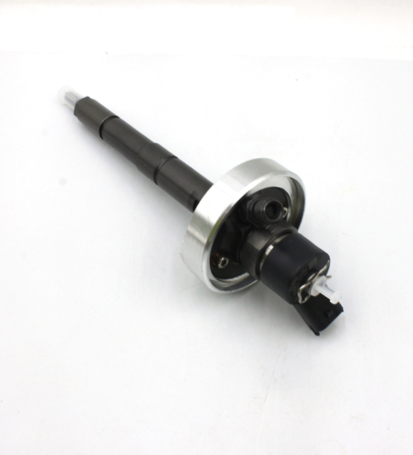 Diesel Injector 0445110883 for Nissan Patrol Y61 Zd30