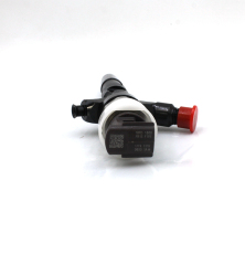 Denso injector 095000-811# 095000-576# 1465A054 1465A307 for Mitsubishi Montero 4M41 EURO III/IV. engine