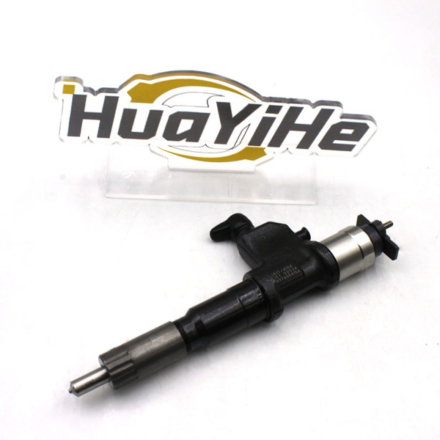 8-97603415-8 095000-5512 095000-5517 095000-5513 Injector for Hitachi ZX40-7/Isuzu 6WG1