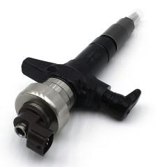 Diesel engine parts fuel common rail injector 095000-5870