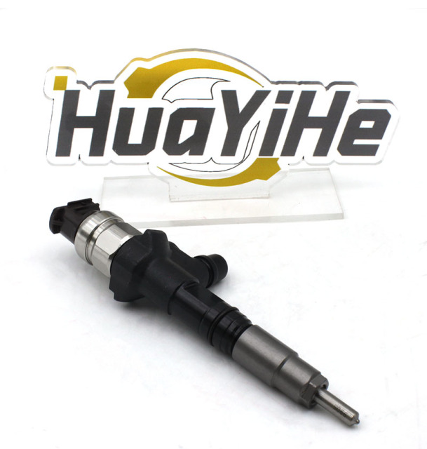 Engine fuel injector 1J770-53050 for Kubota V3307 Tier 4