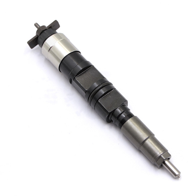 095000-3530 High qualityOriginal brand new diesel injector   (WhatsApp:+8618763502280)