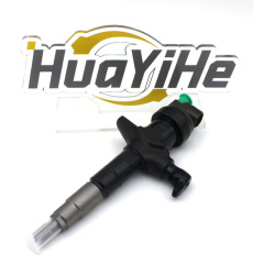 Common rail injector 295700-1060 diesel common rail injector 8-98399618-0 suitable for ISUZU engine（WhatsApp:+8617353838792）