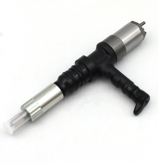 High quality engine fuel injector fuel injector 095000-0801 095000-6640 095000-0800 095000-1211 6156-11-3300 6156-11-3100（WhatsApp：+8617353838792）