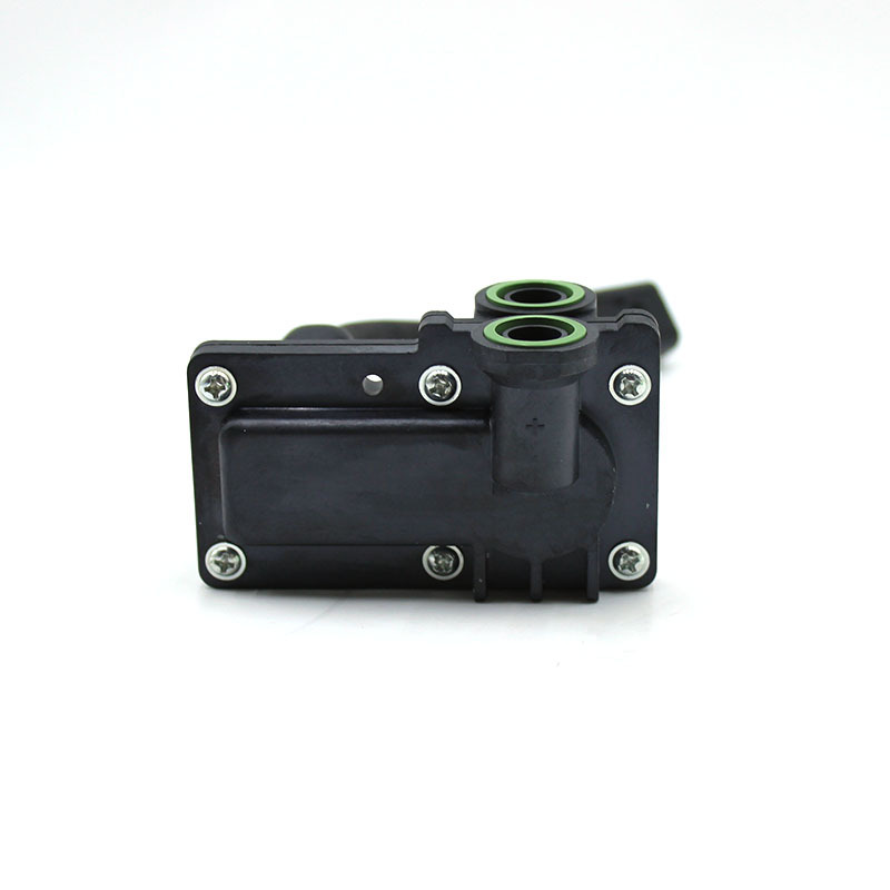 Intake Differential Pressure Sensor 266-0136 (CA2660136), suitable for 320D, 312D, and C6.4 crawler excavator engines.,https://www.pandamanstore.com,Intake Differential Pressure Sensor 266-0136 (CA2660136), suitable for 320D, 312D, and C6.4 crawler excavator engines.