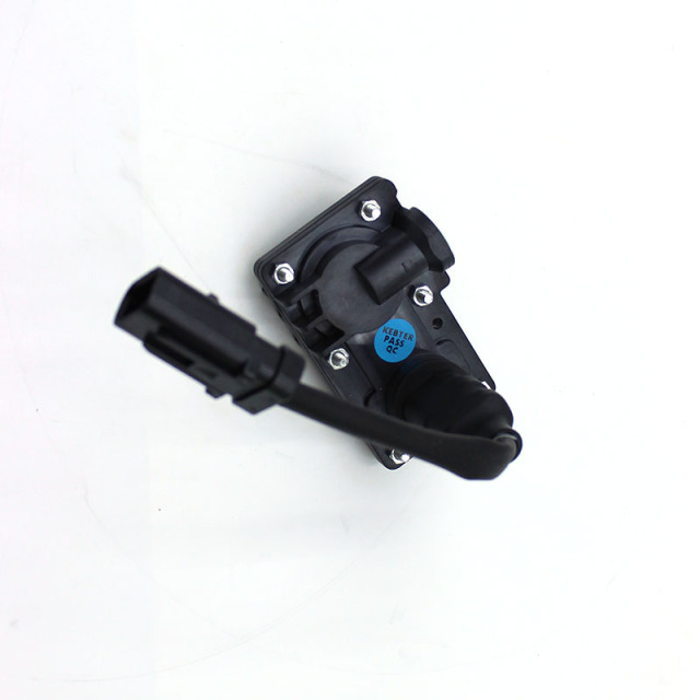 Intake Differential Pressure Sensor 266-0136 (CA2660136), suitable for 320D, 312D, and C6.4 crawler excavator engines.,https://www.pandamanstore.com,Intake Differential Pressure Sensor 266-0136 (CA2660136), suitable for 320D, 312D, and C6.4 crawler excavator engines.