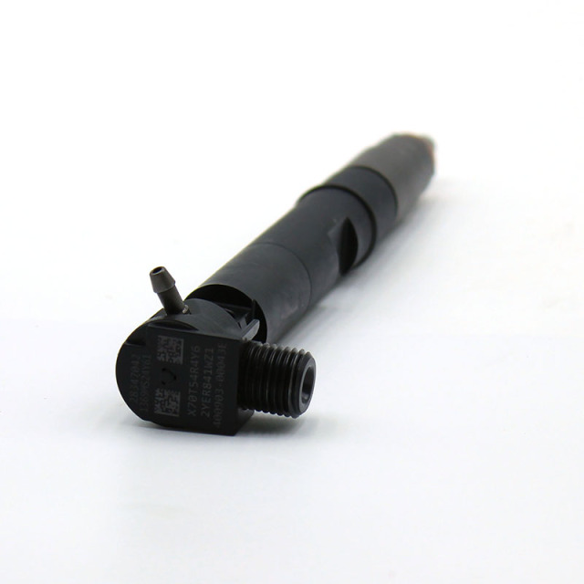 Common rail injector 400903-00043E (28347042), suitable for D34 series construction machinery diesel engine spare parts,https://www.pandamanstore.com,