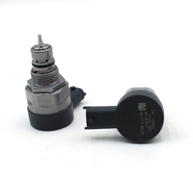Differential Pressure Sensor 0281007289, aftermarket spare part for heavy-duty truck diesel engines,https://www.pandamanstore.com,Differential Pressure Sensor 0281007289, aftermarket spare part for heavy-duty truck diesel engines