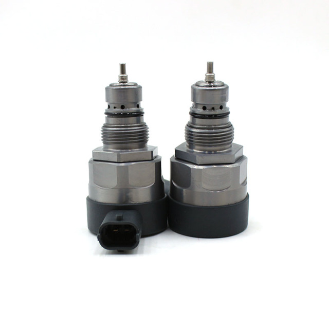 Differential Pressure Sensor 0281007289, aftermarket spare part for heavy-duty truck diesel engines,https://www.pandamanstore.com,Differential Pressure Sensor 0281007289, aftermarket spare part for heavy-duty truck diesel engines
