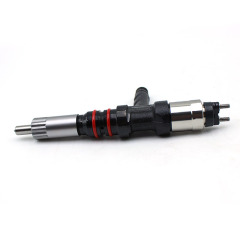6245113100 Common rail fuel injector 6245-11-3100 (095000-6290); a diesel engine part for the SAA6D170E engine.,https://www.pandamanstore.com,6245113100 Common rail fuel injector 6245-11-3100 (095000-6290); a diesel engine part for the SAA6D170E engine.