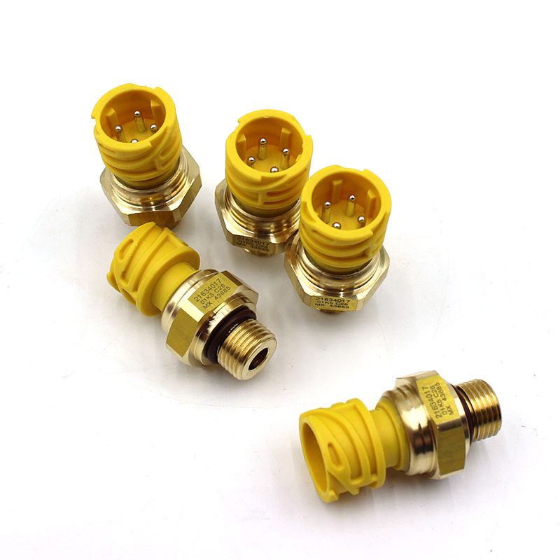 Crankcase pressure sensor 21634017, compatible with D12/D13 engines and 12/16 series FM heavy-duty trucks,https://www.pandamanstore.com,Crankcase pressure sensor 21634017, compatible with D12/D13 engines and 12/16 series FM heavy-duty trucks