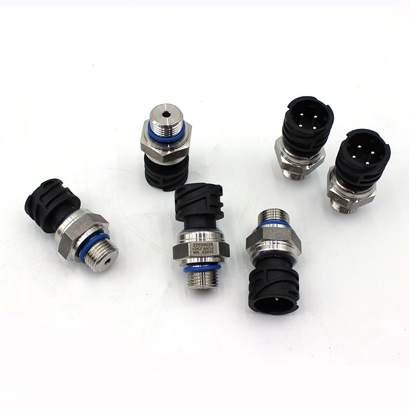 Fuel pressure sensor 22899626, compatible with D12/D13 engines, 210D/460D excavators, and 12-series heavy truck diesel engines,https://www.pandamanstore.com,Fuel pressure sensor 22899626, compatible with D12/D13 engines, 210D/460D excavators, and 12-series heavy truck diesel engines