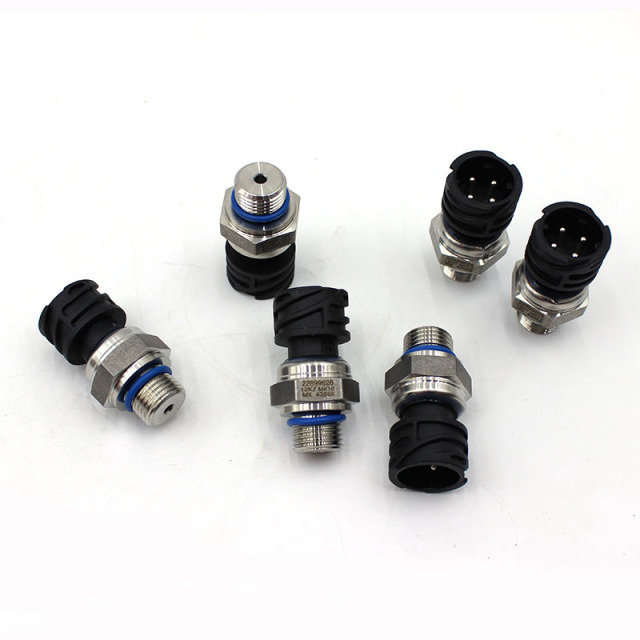 Fuel pressure sensor 22899626, compatible with D12/D13 engines, 210D/460D excavators, and 12-series heavy truck diesel engines,https://www.pandamanstore.com,Fuel pressure sensor 22899626, compatible with D12/D13 engines, 210D/460D excavators, and 12-series heavy truck diesel engines