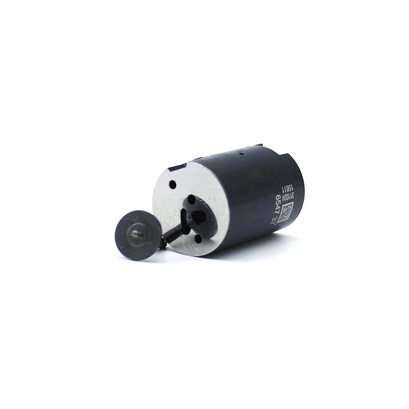 Common rail fuel injector 0445120303  A4720701187, suitable for MP4/MP5 and DD15 heavy-duty truck engines.,https://www.pandamanstore.com,Common rail fuel injector 0445120303  A4720701187, suitable for MP4/MP5 and DD15 heavy-duty truck engines.