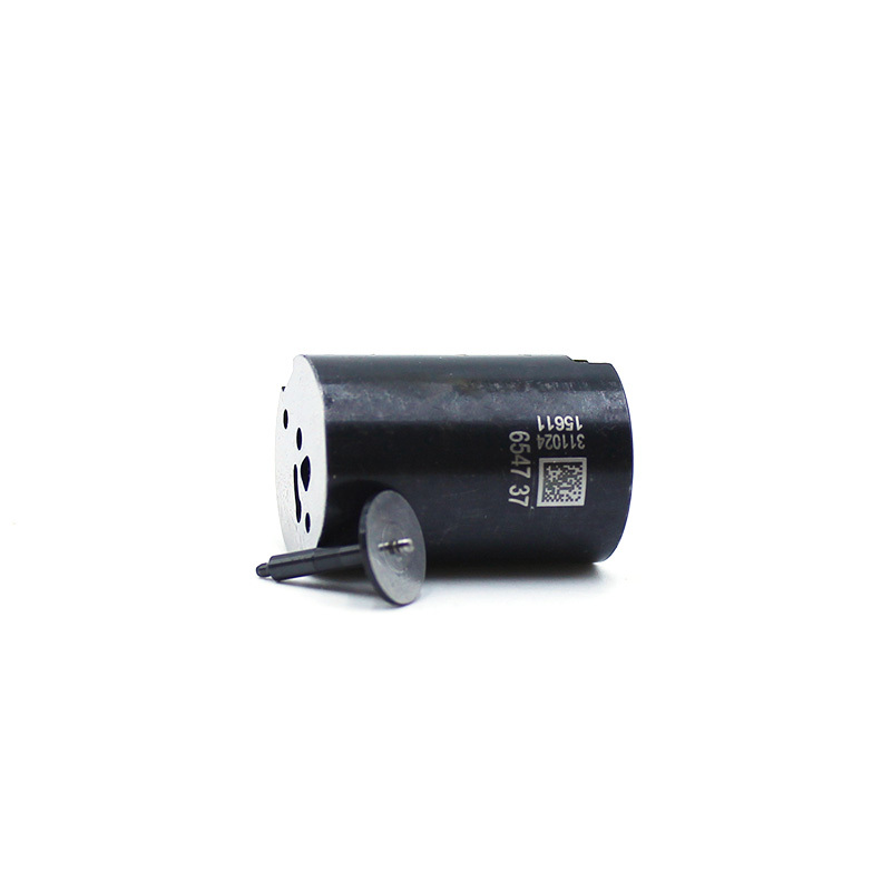 Common rail fuel injector 0445120303  A4720701187, suitable for MP4/MP5 and DD15 heavy-duty truck engines.,https://www.pandamanstore.com,Common rail fuel injector 0445120303  A4720701187, suitable for MP4/MP5 and DD15 heavy-duty truck engines.