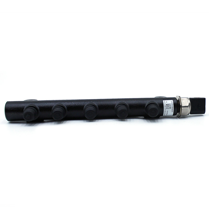 Common-rail fuel injector 7516849 (replaces 7275454), suitable for D24 engines, skid-steer loaders, and excavators.,https://www.pandamanstore.com,Common-rail fuel injector 7516849 (replaces 7275454), suitable for D24 engines, skid-steer loaders, and excavators.