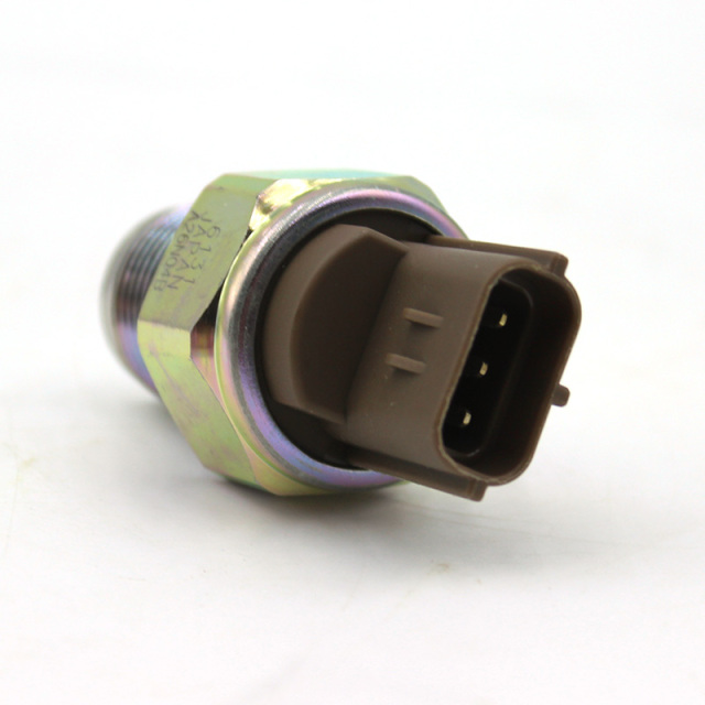 499000-6131 Common Rail Fuel Pressure Sensor, replacement pressure sensor for diesel engine common rail system,https://www.pandamanstore.com,499000-6131 Common Rail Fuel Pressure Sensor, replacement pressure sensor for diesel engine common rail system