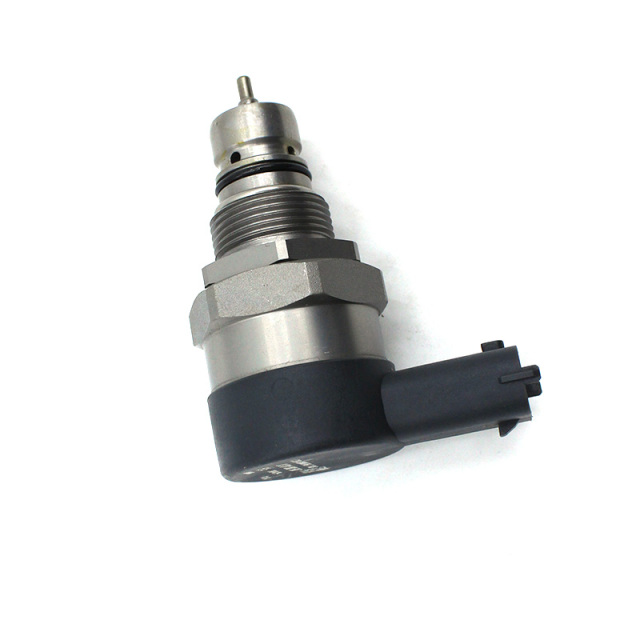 Common Rail Pressure Regulator DRV Valve 0281002507, replacement valve for heavy-duty diesel injection systems,https://www.pandamanstore.com,Common Rail Pressure Regulator DRV Valve 0281002507, replacement valve for heavy-duty diesel injection systems
