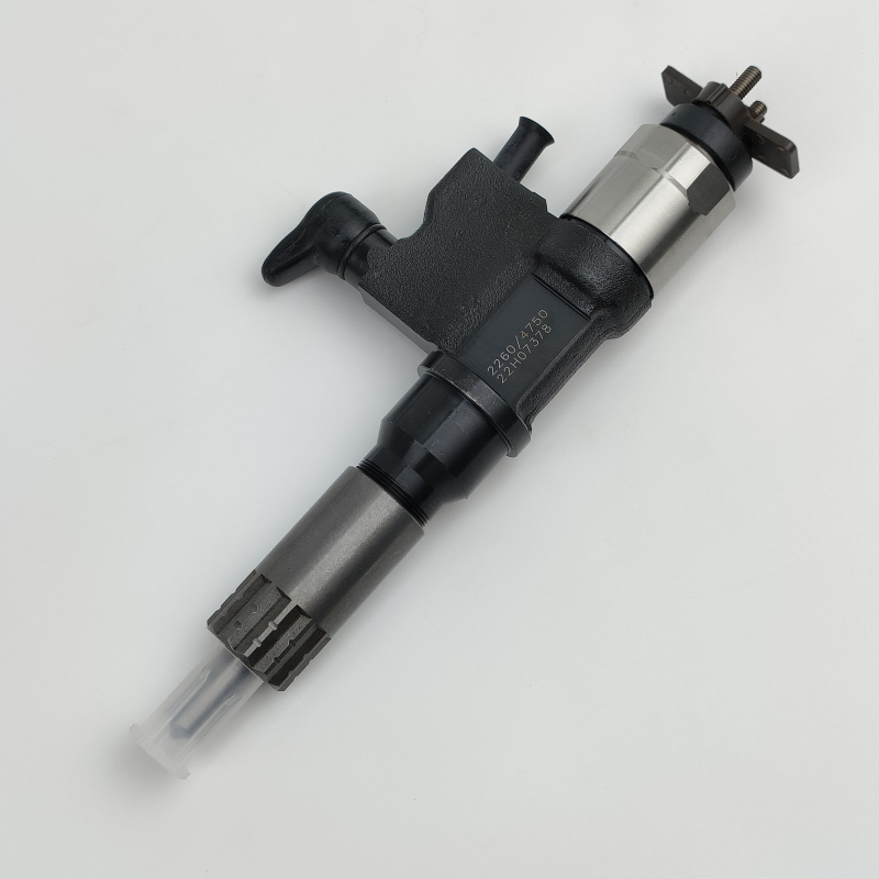 0950000660 Common Rail Injector 095000-0660 / 8-98284393-0, spare part for heavy truck & excavator diesel engines,https://www.pandamanstore.com,0950000660 Common Rail Injector 095000-0660 / 8-98284393-0, spare part for heavy truck & excavator diesel engines
