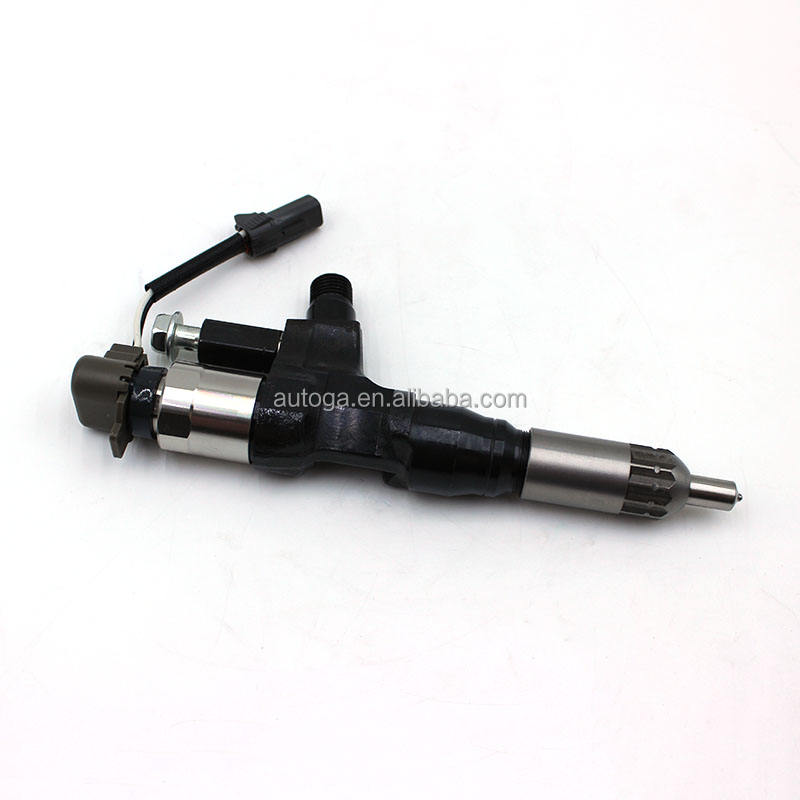 0950006810 Common Rail Injector 095000-6810 / 23670-E0201, spare part for heavy truck & excavator diesel engines,https://www.pandamanstore.com,0950006810 Common Rail Injector 095000-6810 / 23670-E0201, spare part for heavy truck & excavator diesel engines