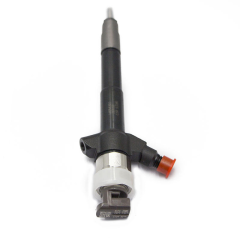 Replacement Common Rail Diesel Injector 16600-5X30A 295050-1050 Truck Engine Spare Parts,https://www.pandamanstore.com,Replacement Common Rail Diesel Injector 16600-5X30A 295050-1050 Truck Engine Spare Parts