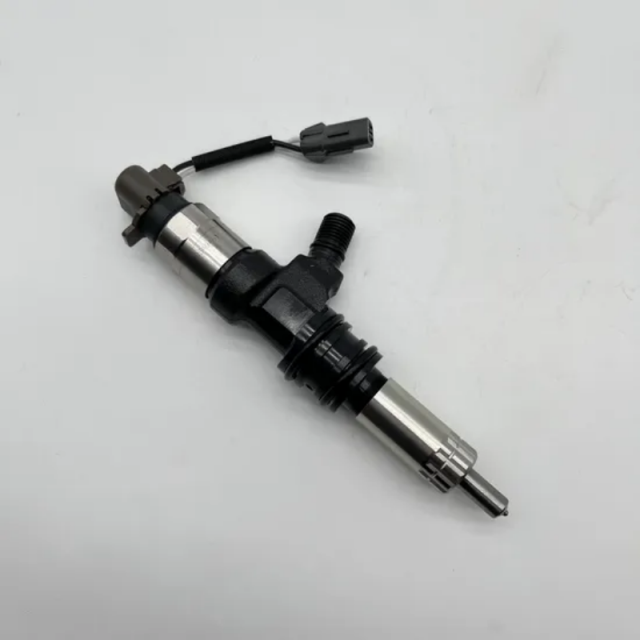 Diesel Common Rail Injector 0950008621 ME306200 Complete Fuel Injector Assembly Diesel Engine Replacement Parts,https://www.pandamanstore.com,Diesel Common Rail Injector 0950008621 ME306200 Complete Fuel Injector Assembly Diesel Engine Replacement Parts
