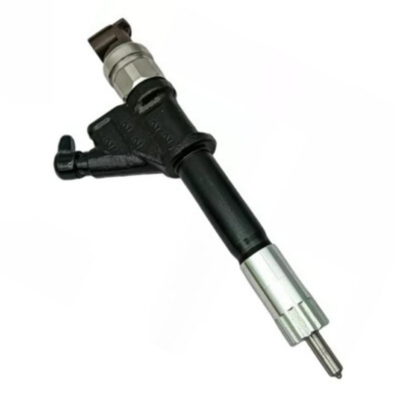 Replacement Common Rail Diesel Injector 095000-8100 VG1096080010 Truck Engine Spare Parts,https://www.pandamanstore.com,Replacement Common Rail Diesel Injector 095000-8100 VG1096080010 Truck Engine Spare Parts