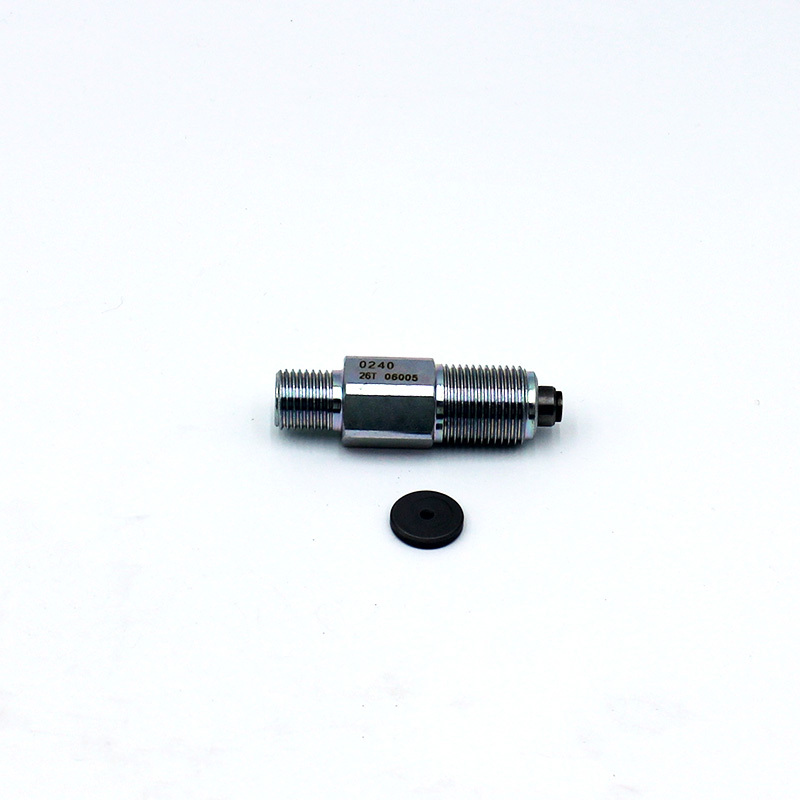 Common Rail Pressure Limiting Valve 095400-0240 for Komatsu 6D125 6D140 Engine PC400 Excavator, Replace OE#6217-71-1211,https://www.pandamanstore.com,Common Rail Pressure Limiting Valve 095400-0240 for Komatsu 6D125 6D140 Engine PC400 Excavator, Replace OE#6217-71-1211