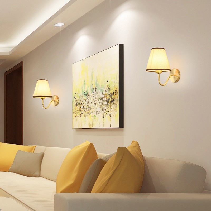 IMAGE- Lámpara de pared creativa estadounidense europeo de dormitorio hotel de pasillo interior con cubierta de tela Dorada
